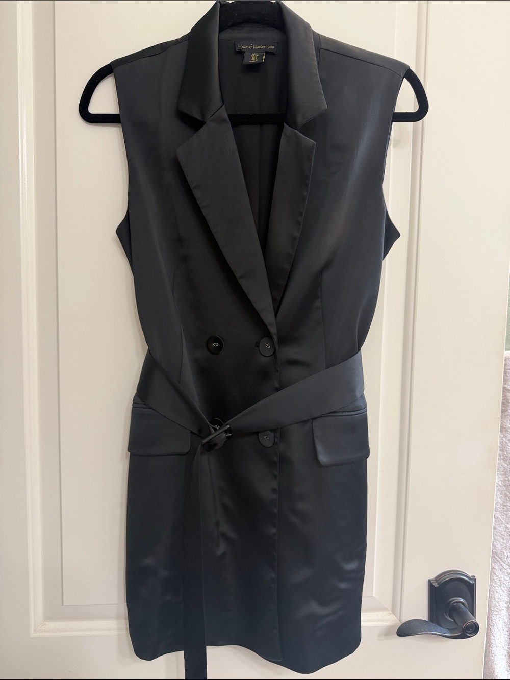 House of Harlow 1960 Sleeveless Black Satin Blazer Vest